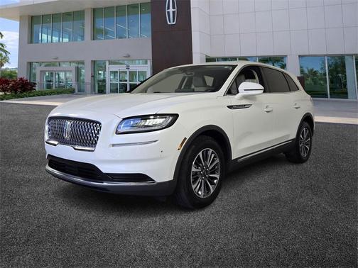 2023 Lincoln Nautilus Standard