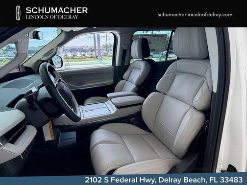 Star White 2026 Lincoln Navigator L Premiere