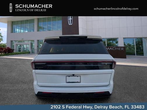 White Metallic 2026 Lincoln Navigator L Premiere