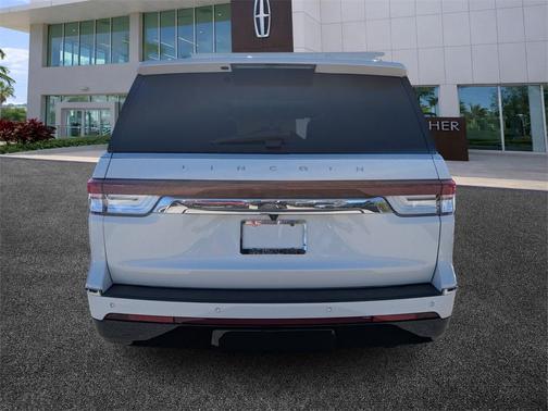 2022 Lincoln Navigator Reserve