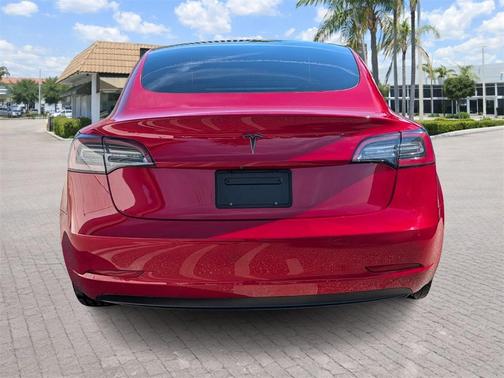2022 Tesla Model 3 Base