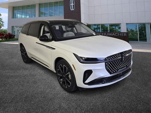 2026 Lincoln Nautilus Reserve