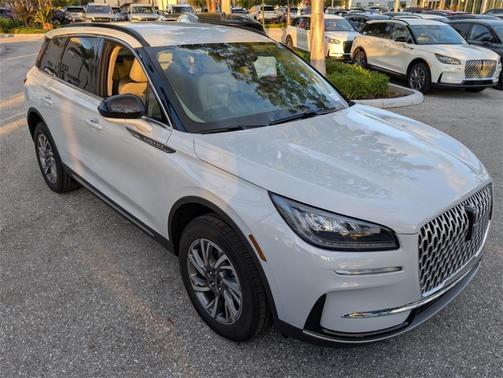 2026 Lincoln Corsair Premiere