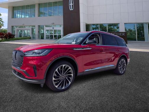 Red Carpet 2026 Lincoln Aviator Reserve AWD