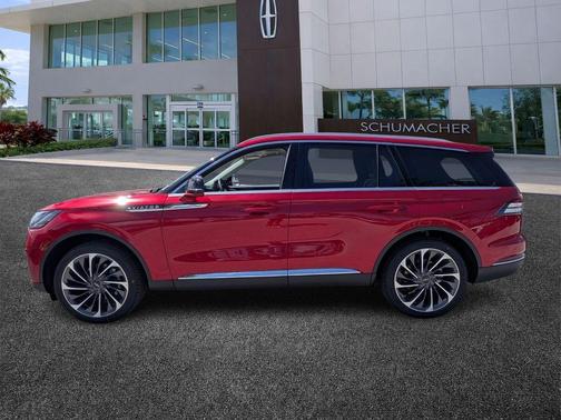 Red Carpet 2026 Lincoln Aviator Reserve AWD