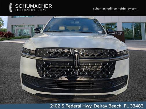 Crystal White Metallic 2026 Lincoln Navigator L Black Label