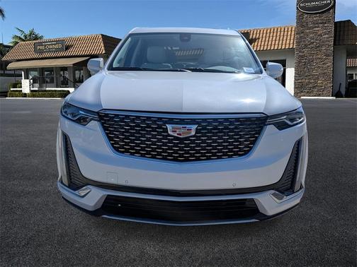 2025 Cadillac XT6 Premium Luxury FWD