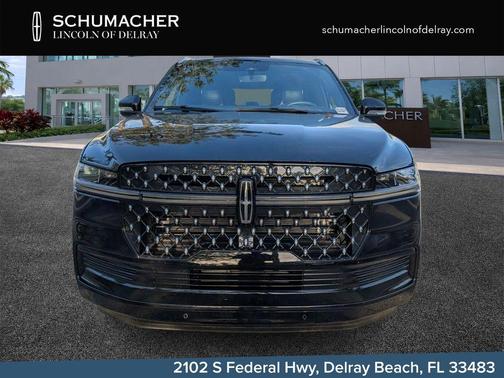 Black Metallic 2026 Lincoln Navigator Black Label