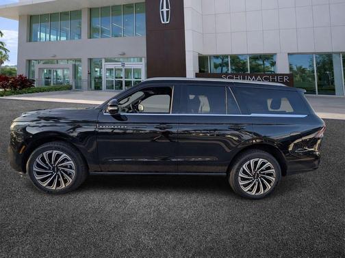 Black Metallic 2026 Lincoln Navigator Black Label