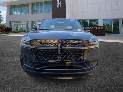 Flight Blue 2026 Lincoln Navigator Reserve