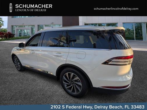 Pristine White 2026 Lincoln Aviator Premiere