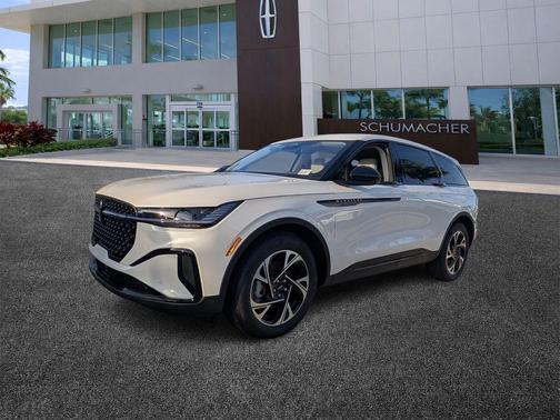 White Platinum Clearcoat Metallic 2026 Lincoln Nautilus Premiere