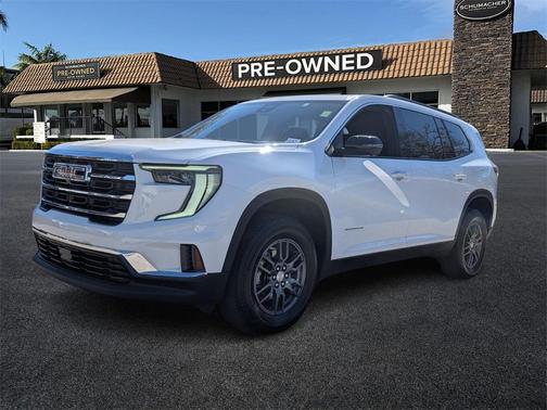 2025 GMC Acadia Elevation