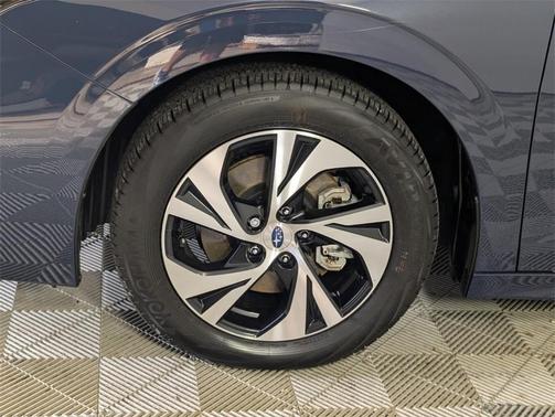 2025 Subaru Legacy Premium