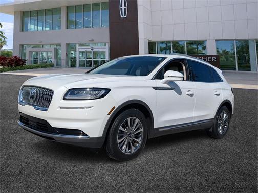 2022 Lincoln Nautilus Standard