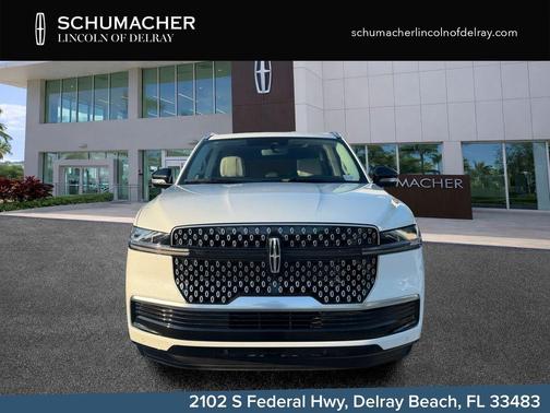 Star White 2026 Lincoln Navigator L Reserve