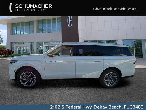 Star White 2026 Lincoln Navigator L Reserve
