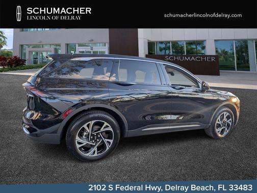 Infinite Black Metallic 2025 Lincoln Nautilus Premiere