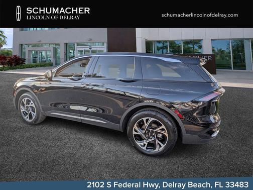 Infinite Black Metallic 2025 Lincoln Nautilus Premiere