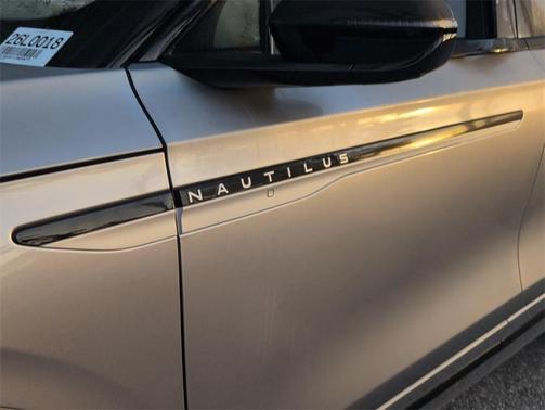 2026 Lincoln Nautilus Reserve