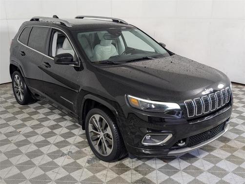 2019 Jeep Cherokee Overland