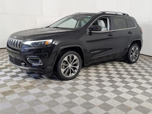 2019 Jeep Cherokee Overland