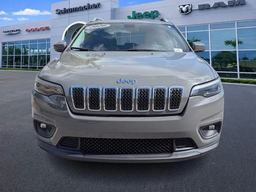 Sting Gray Clearcoat 2020 Jeep Cherokee Latitude Plus