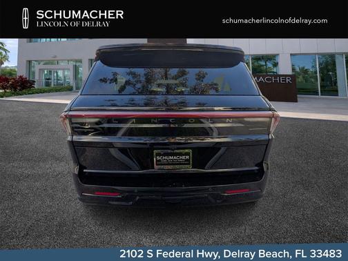 Infinite Black Metallic 2026 Lincoln Navigator L Reserve