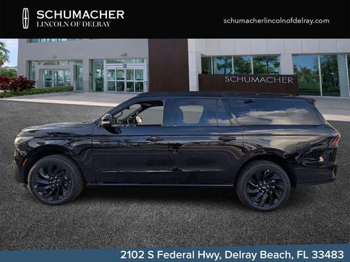 Infinite Black Metallic 2026 Lincoln Navigator L Reserve