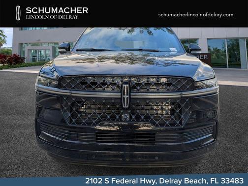 Infinite Black Metallic 2026 Lincoln Navigator L Reserve