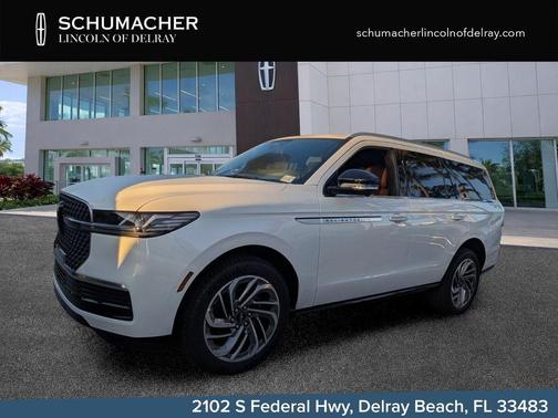 Star White 2026 Lincoln Navigator Reserve