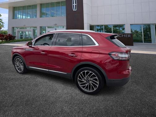 2019 Lincoln Nautilus Reserve