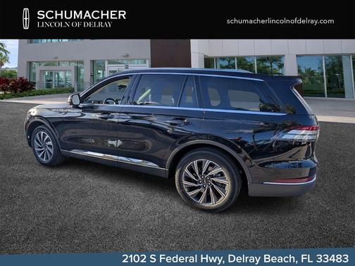 Infinite Black Metallic 2026 Lincoln Aviator Premiere