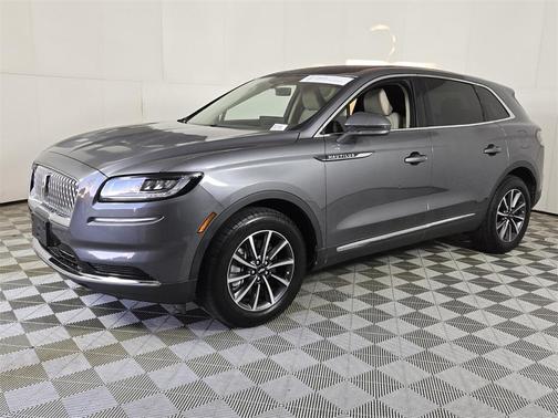 2022 Lincoln Nautilus Standard