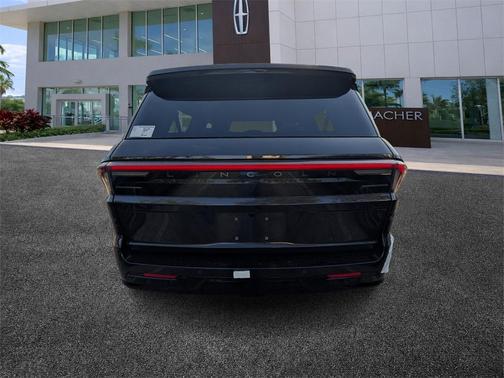 2026 Lincoln Navigator L Black Label