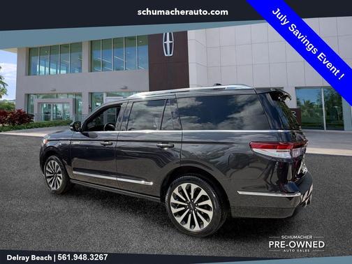 Starlight 2022 Lincoln Navigator Reserve