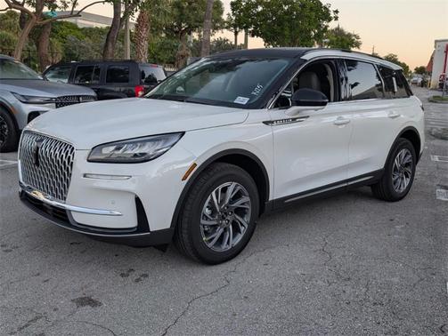 2026 Lincoln Corsair Premiere