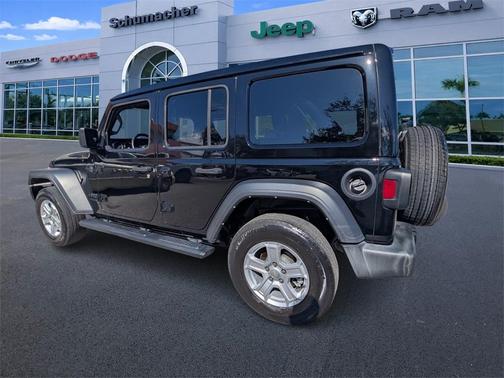 2022 Jeep Wrangler Unlimited Sport