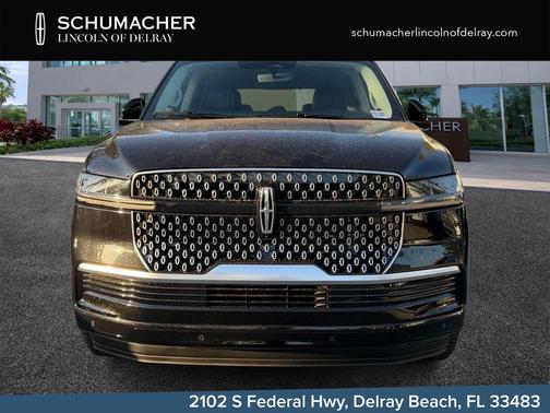 Infinite Black Metallic 2026 Lincoln Navigator Premiere