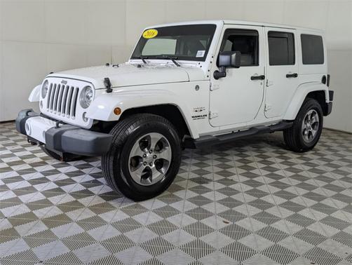 2016 Jeep Wrangler Unlimited Sahara