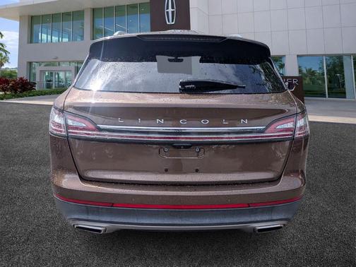 Smoke Metallic 2022 Lincoln Nautilus Standard