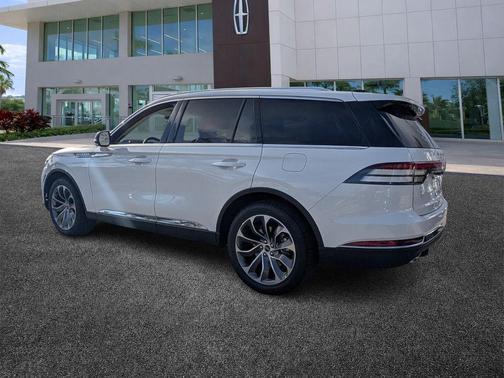 2026 Lincoln Aviator Premiere
