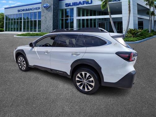 Crystal White Pearl 2025 Subaru Outback Touring XT