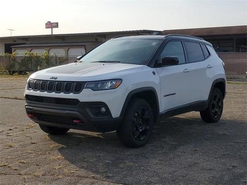 2023 Jeep Compass Trailhawk