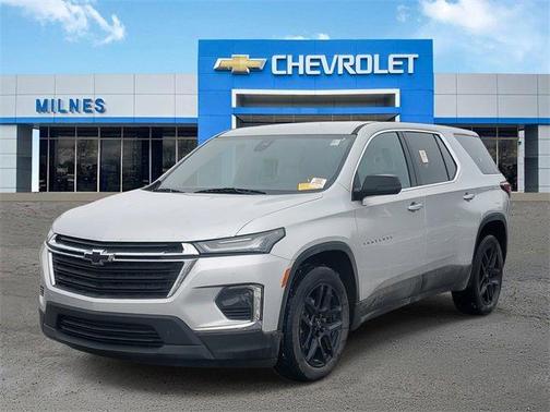 2022 Chevrolet Traverse LS