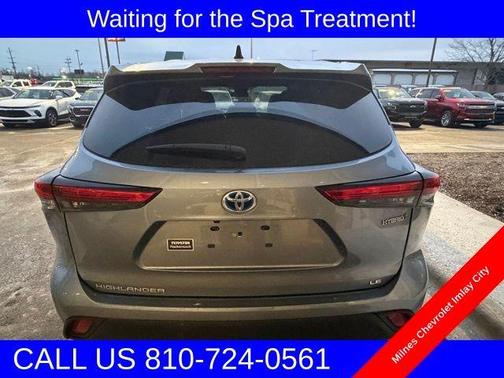 2023 Toyota Highlander Hybrid LE