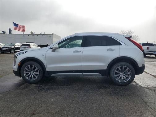 2019 Cadillac XT4 Premium Luxury