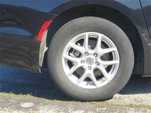 2023 Chrysler Pacifica Touring-L