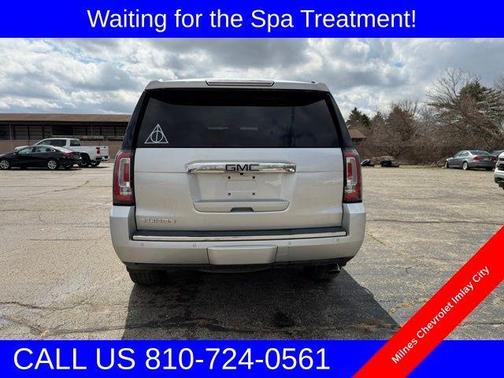 Quicksilver Metallic 2019 GMC Yukon Denali