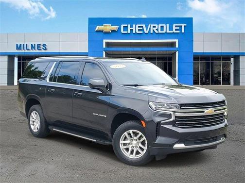 2022 Chevrolet Suburban LT